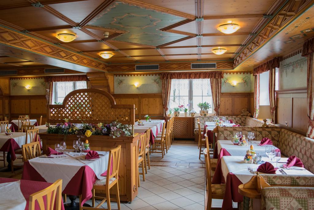 Alpen Garten Hotel Margherita Rumo Exterior foto